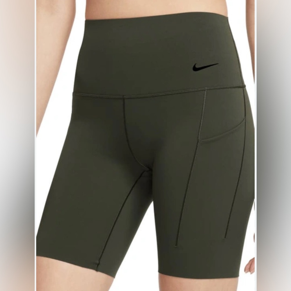 Nike running shorts with side pockets size small